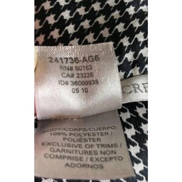 ⭐️ Victoria's Secret Satin Pajama Top Pocket Houndstooth Hearts Button Up Small - Picture 6 of 6